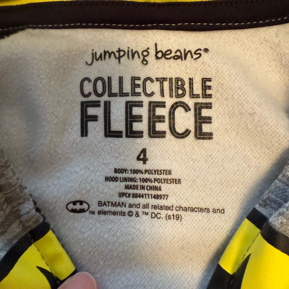 Jumping Beans Batman Collectible Fleece with Yellow Accents - Picture 3 of 5